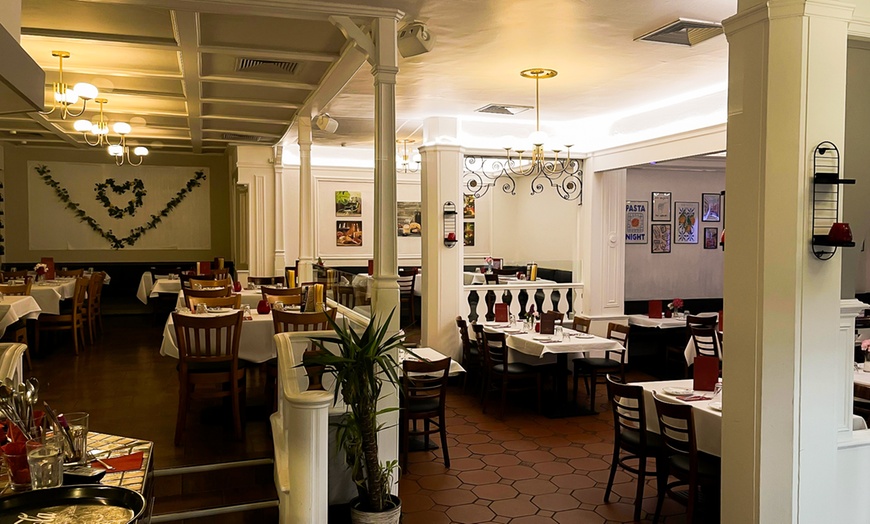 Image 7: Exquisites 2- oder 3-Gänge-Menü mit Pizza oder Pasta für 2-4 Personen