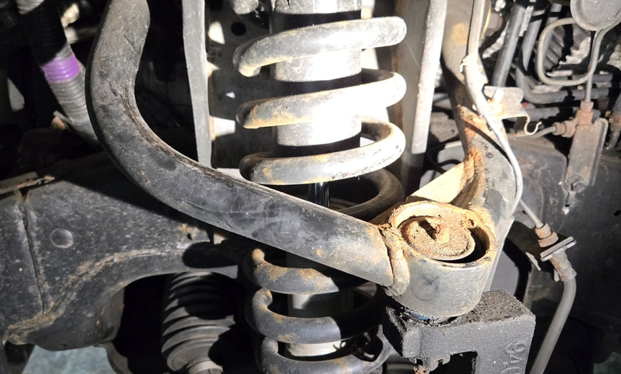 Image 3: Get a Full Synthetic Oil Change and Inspection