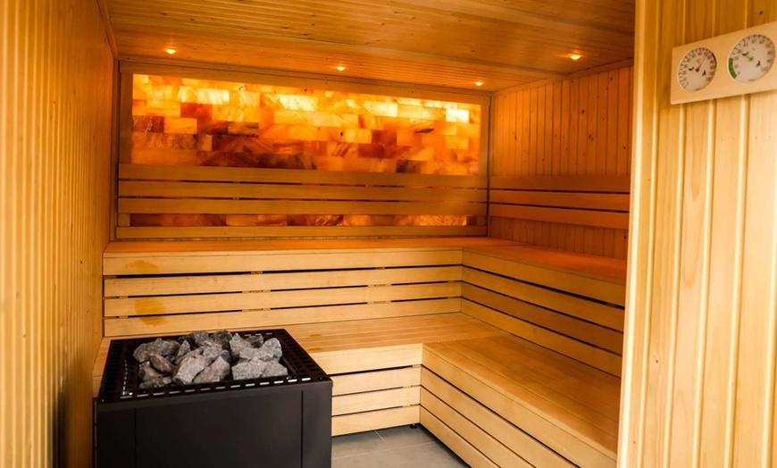 Image 9: Unwind with Spa Retreat Morning or Spa Retreat Twilight for 2 People 