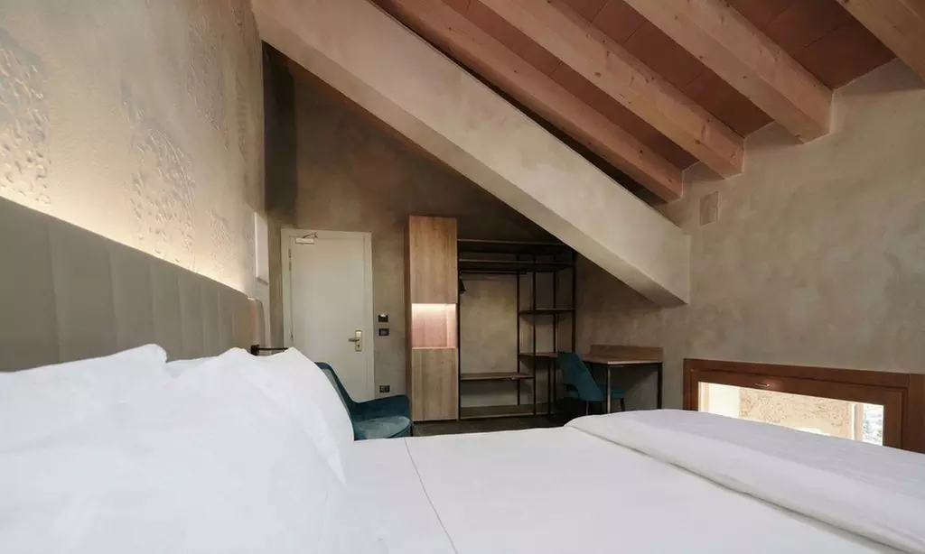 Italie, Lac de Garde : chambre double avec pdj ou ½ pension et boisson