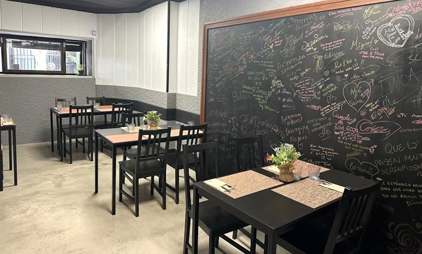 Image 5: Menú para 2 con entrantes, entrecot y postres