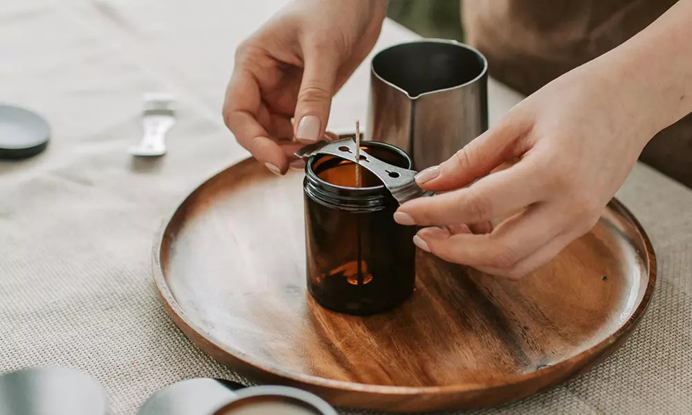 ¡Una tarde diferente! Taller de velas a elegir para hasta 4 personas