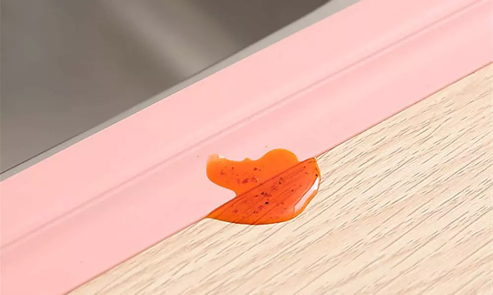 One or Two Rolls of Anti-Mould Waterproof Self-Adhesive Tape