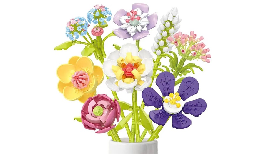 Image 7: Mini Bricks Flower Bouquet DIY Building Set