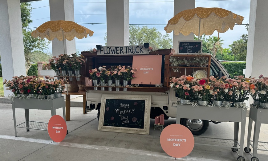 Image 4: Mobile Bouquet Bar for Celebration or Large Events