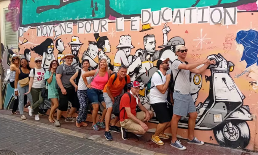 Image 1: Découverte ludique du Panier à Marseille : culture, jeux & dégustation