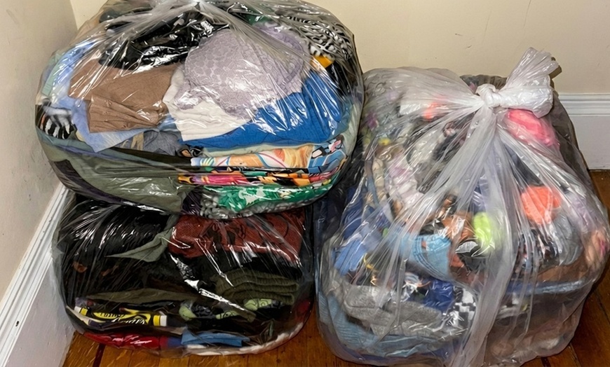 Image 4: 1, 2, or 3 Bags of Laundry | Wash, Fold + Free Pickup & Delivery