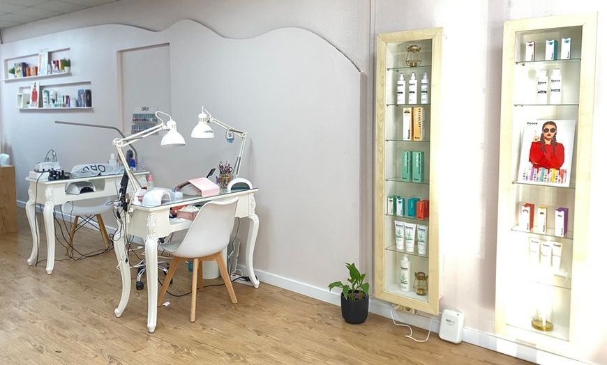 Image 3: 1 o 3 sesiones de maderoterapia y presoterapia en una zona a elegir