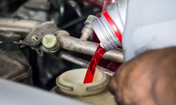 Enhance Safety and Performance with Brake or Cooling Fluid Flush
