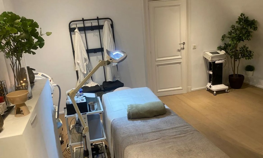 Image 4: Séance d'IPL visage ou microneedling avec LED chez Pause toi