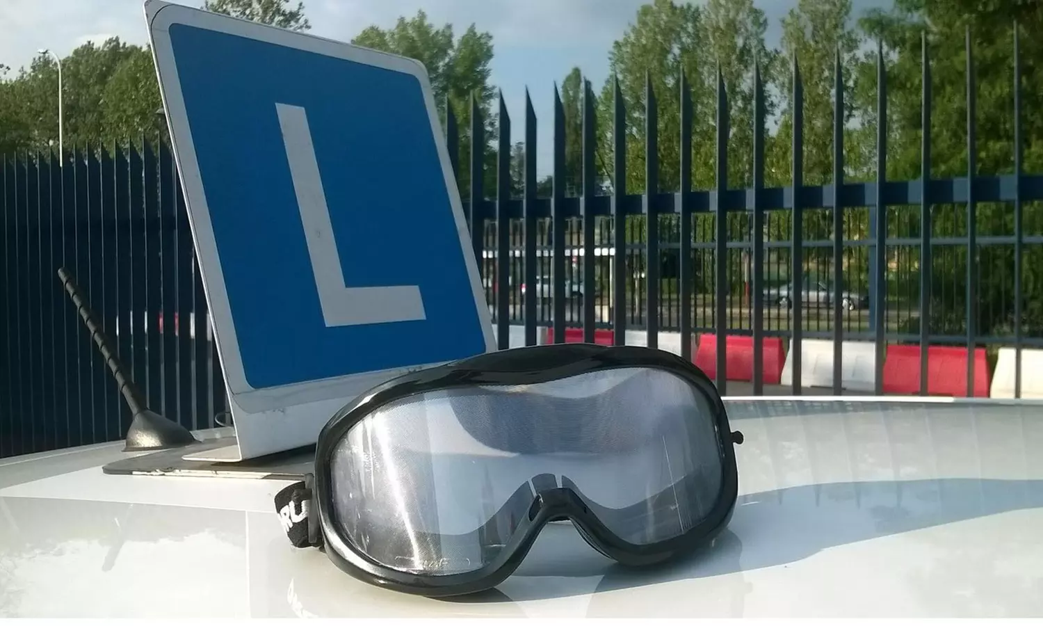 Ruszaj w drogę z pewnością! Zdobądź prawo jazdy na motocykl lub auto