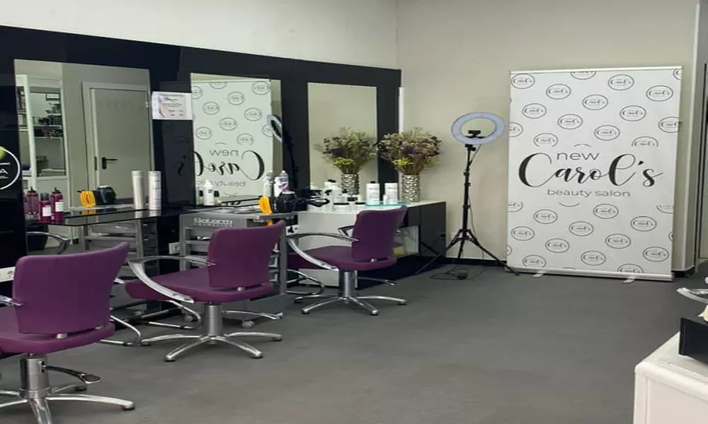 Peluquería con hidratación, peinado y opción a corte, color y más