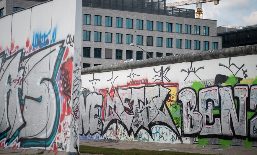 Image 4: Fahrradtour nach Wahl durch Berlin für 1 oder 2 Personen