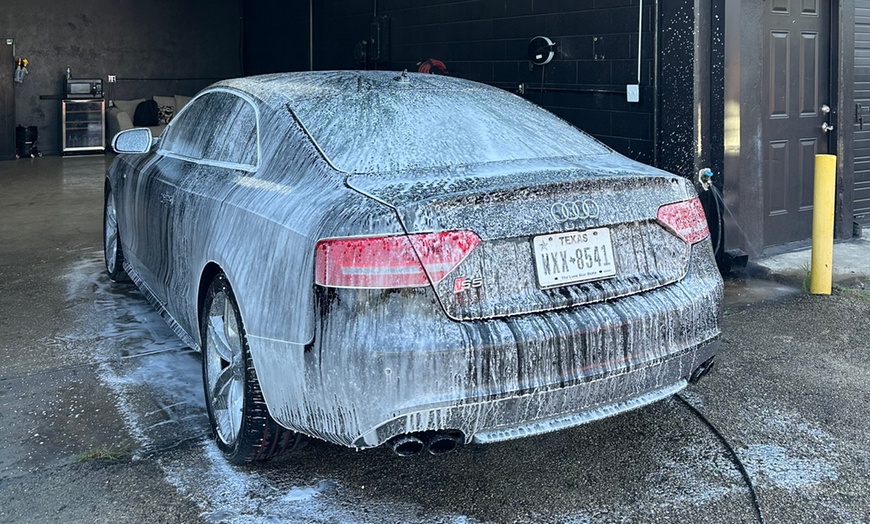 Image 7: Expert Services Awaits: Exterior or Interior Detail or Both 