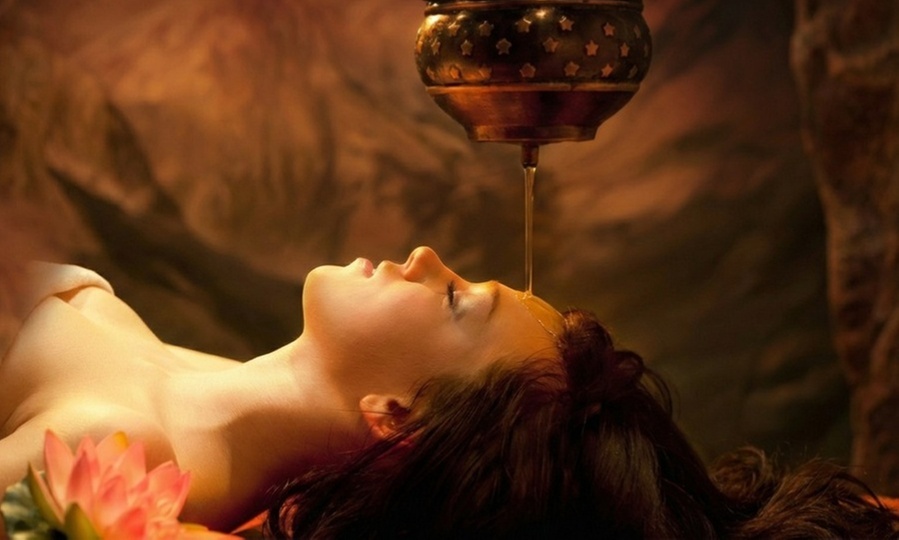 Get One, Two, or Couples 60-Minute Ayurvedic Head Spa Sessions