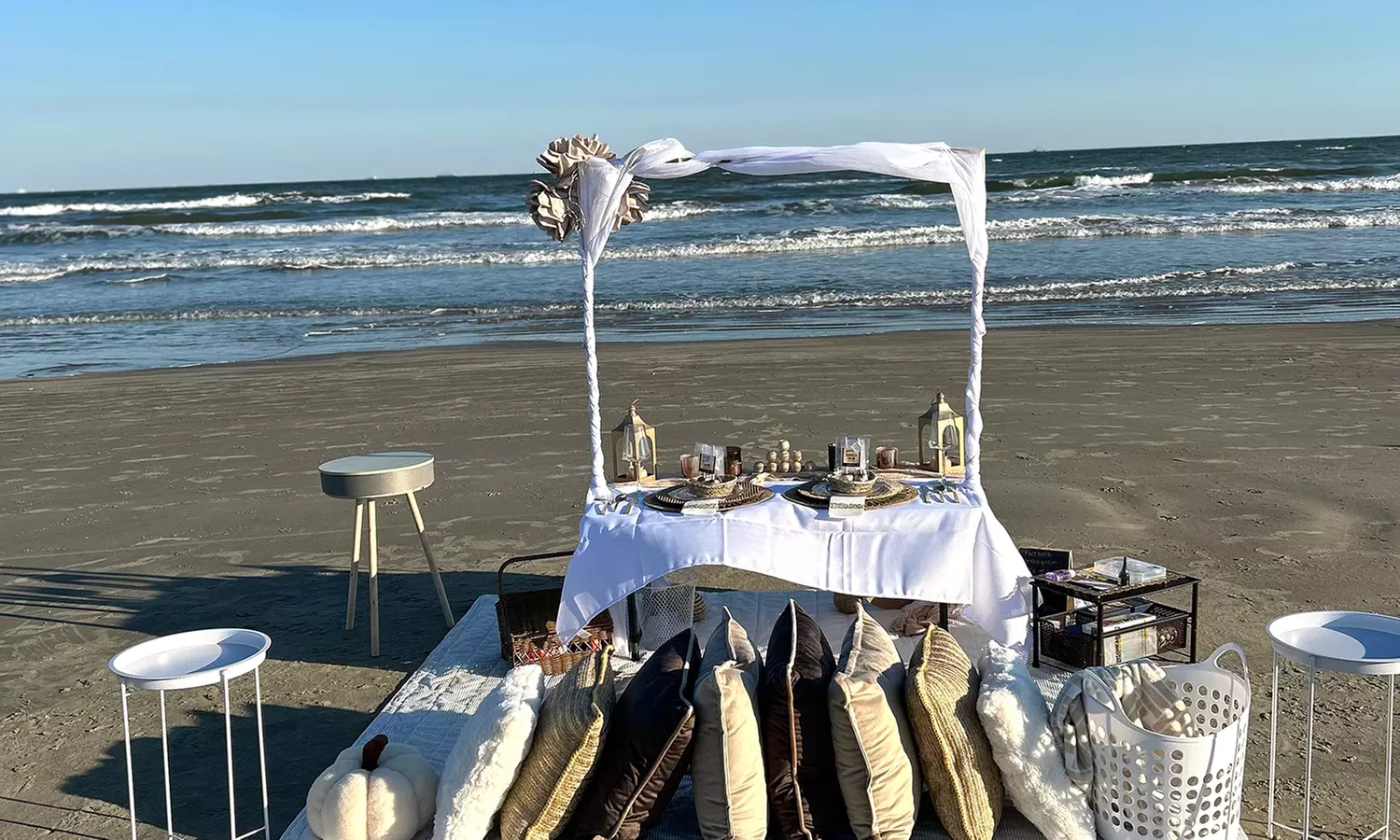 Unforgettable Luxury Picnics with Personalized Touch