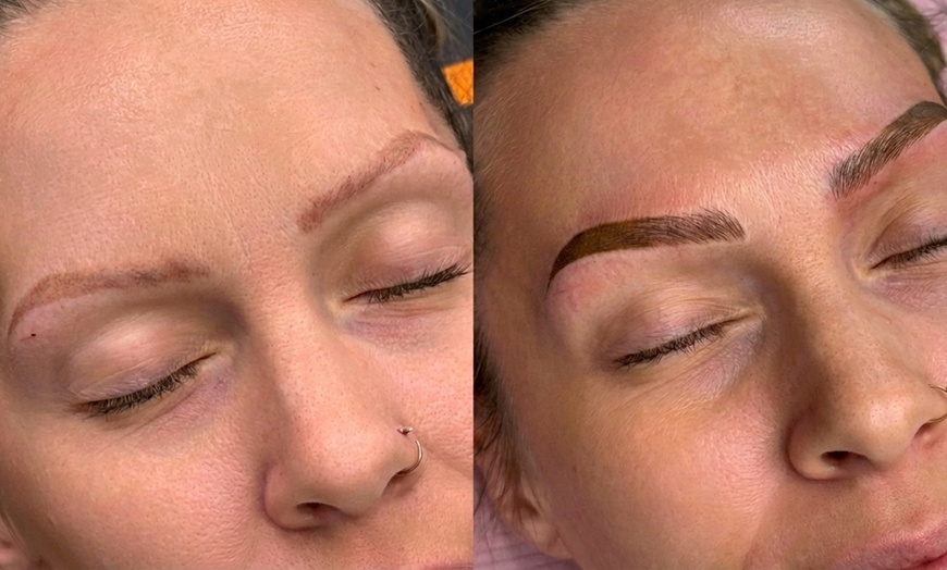 Image 2: Get a Permanent Makeup Lip Blushing/Eyebrow or Eyeliner Tattoo Session