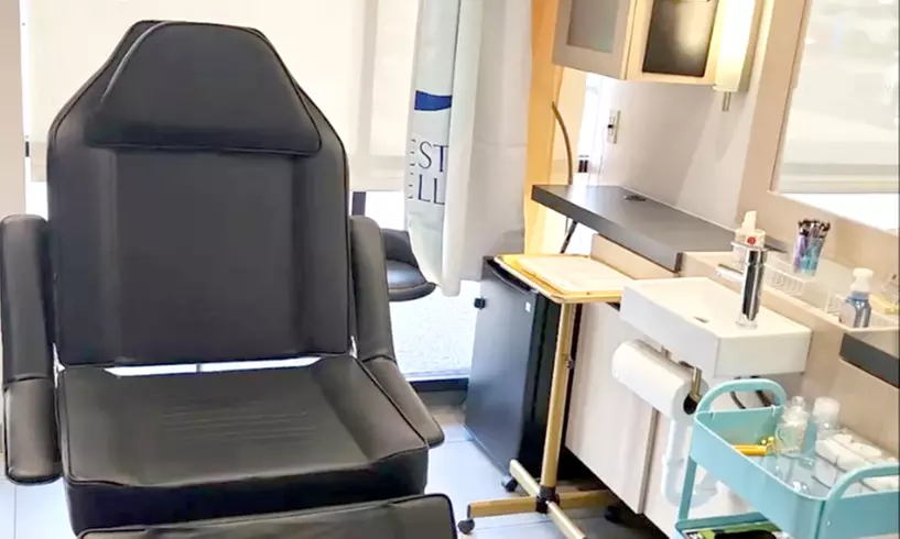 Smooth Frown Lines with Jeuveau, Dysport, or Evolysse Fillers