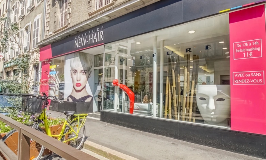 Image 3: Brillance avec New Hair Pau : forfaits coiffure, couleur ou flash