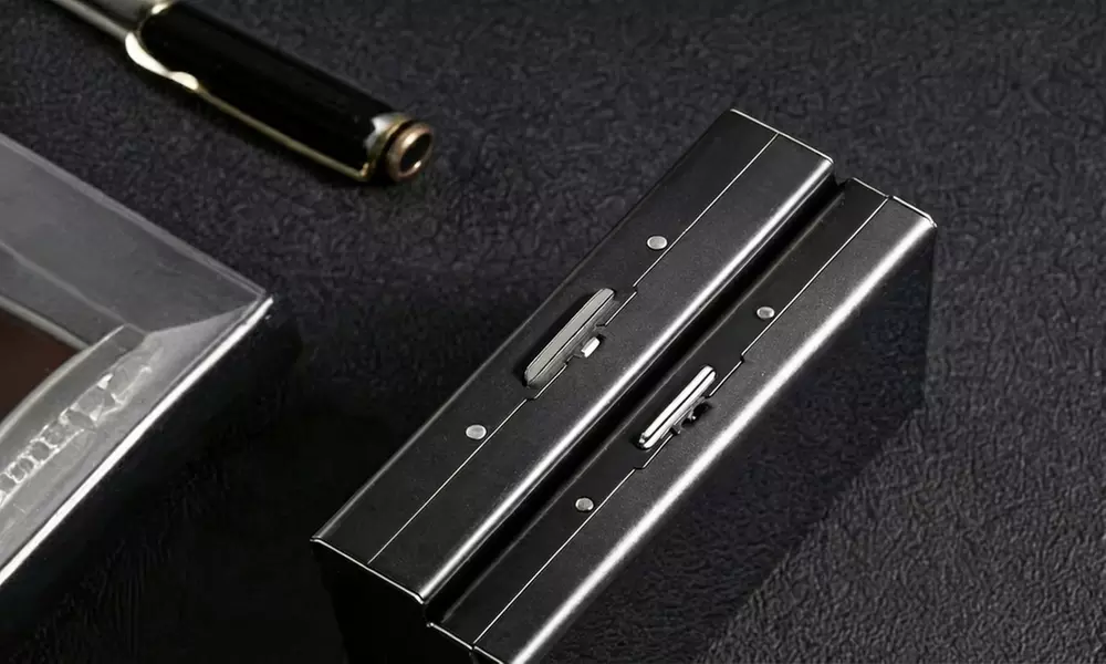 Men’s RFID Blocking Stainless Steel Card Holder Wallet