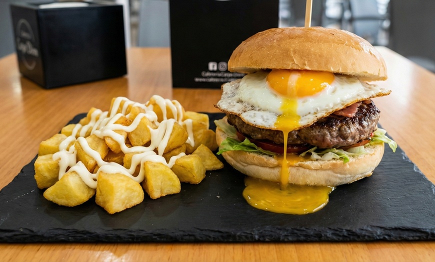 Image 2: Menú burger Experience o Experience Deluxe con hamburguesas selectas