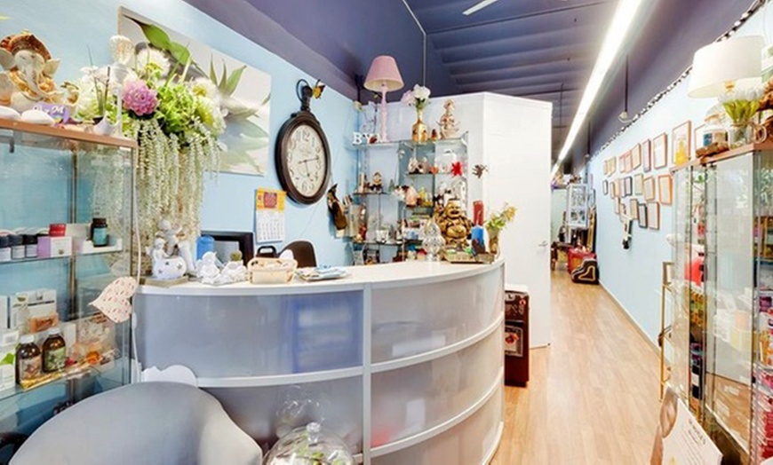 Image 3: Limpieza facial básica o profunda con tratamientos extra a elegir 