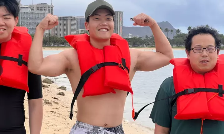 Clear Kayak Rentals & Tours – Ala Moana Beach Park, Honolulu