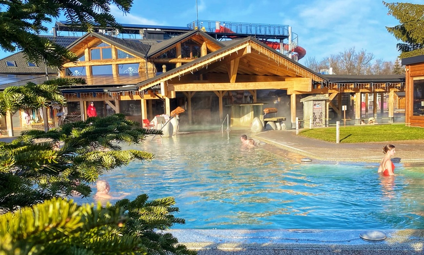 Image 11: Bilety do strefy basenowej i spa w Termach Gorący Potok w Szaflarach