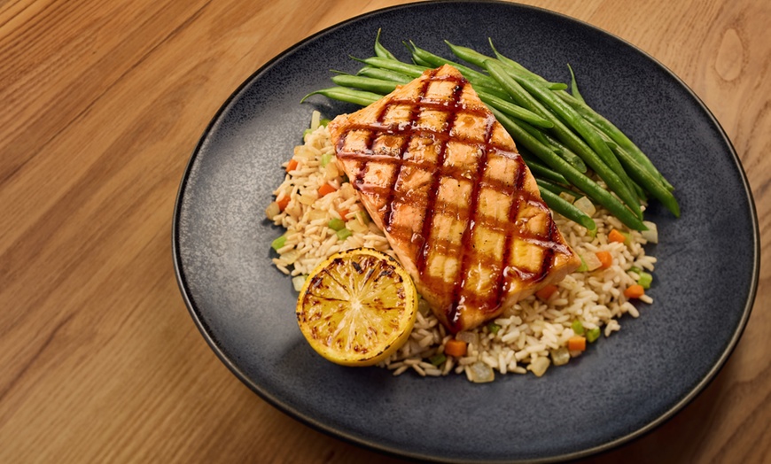 Image 7: Fire-Cooked Summer Dinner For 2 or 4 at Fireside Great Wolf Lodge