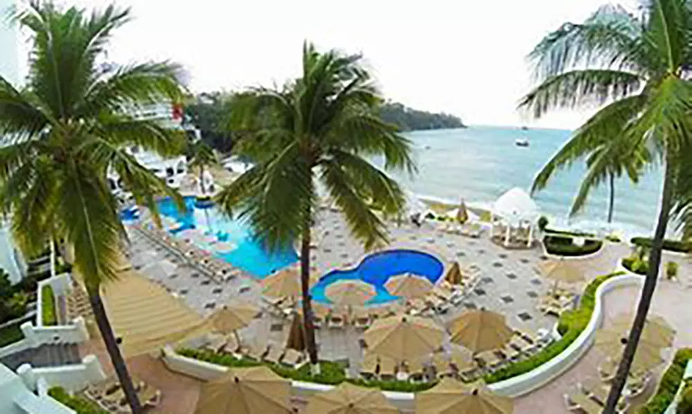 ✈ 7-Night Costa Rica Volcano & Caribbean Beach Vacation w/Air