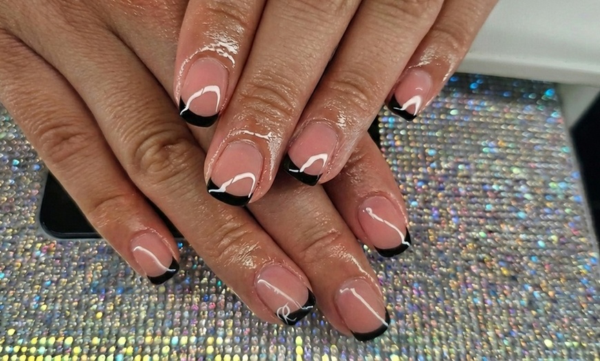 Image 6: Acrylic or Gel Manicure with Nail Design