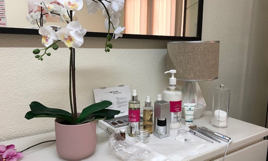 Image 8: Ritual relajante con envoltura de lodos nutritivos y masaje