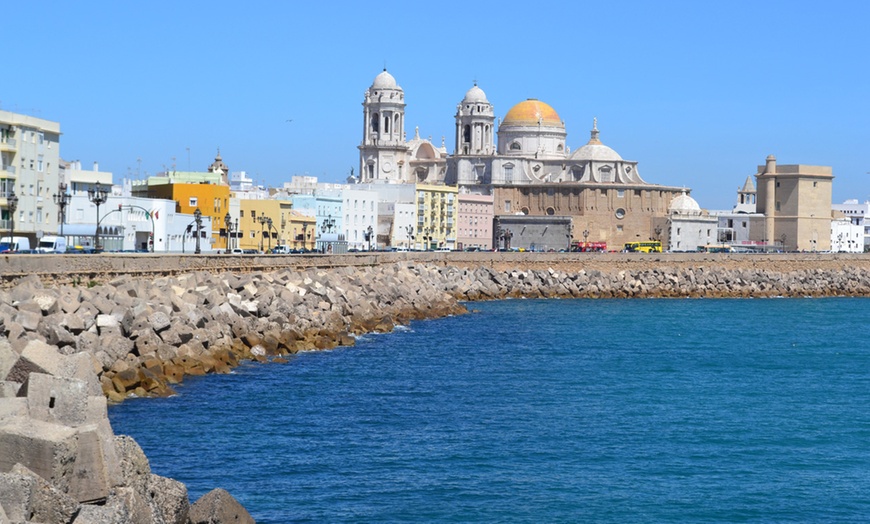 Image 2: Cádiz: hasta 7 noches