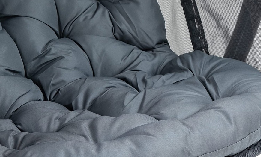 Image 3: Outsunny Hanging Egg-Shaped Chair