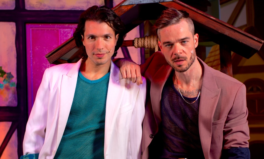 Image 3: „Cinderella - die 80er Jahre Show“: Ticket vom 16.-23.07.2025