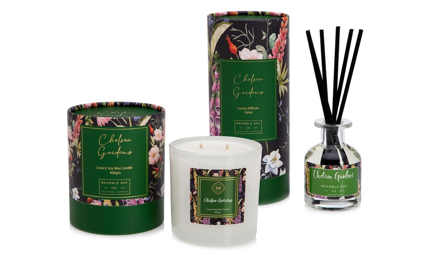 Image 3: Botanical Scented Candle 400g and Diffuser 150ml Set