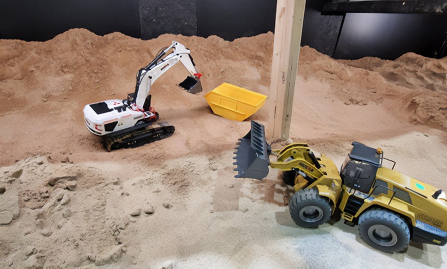 Image 12: Little Diggers Open Session or Combo + 60min Open Jump for 1 or 2