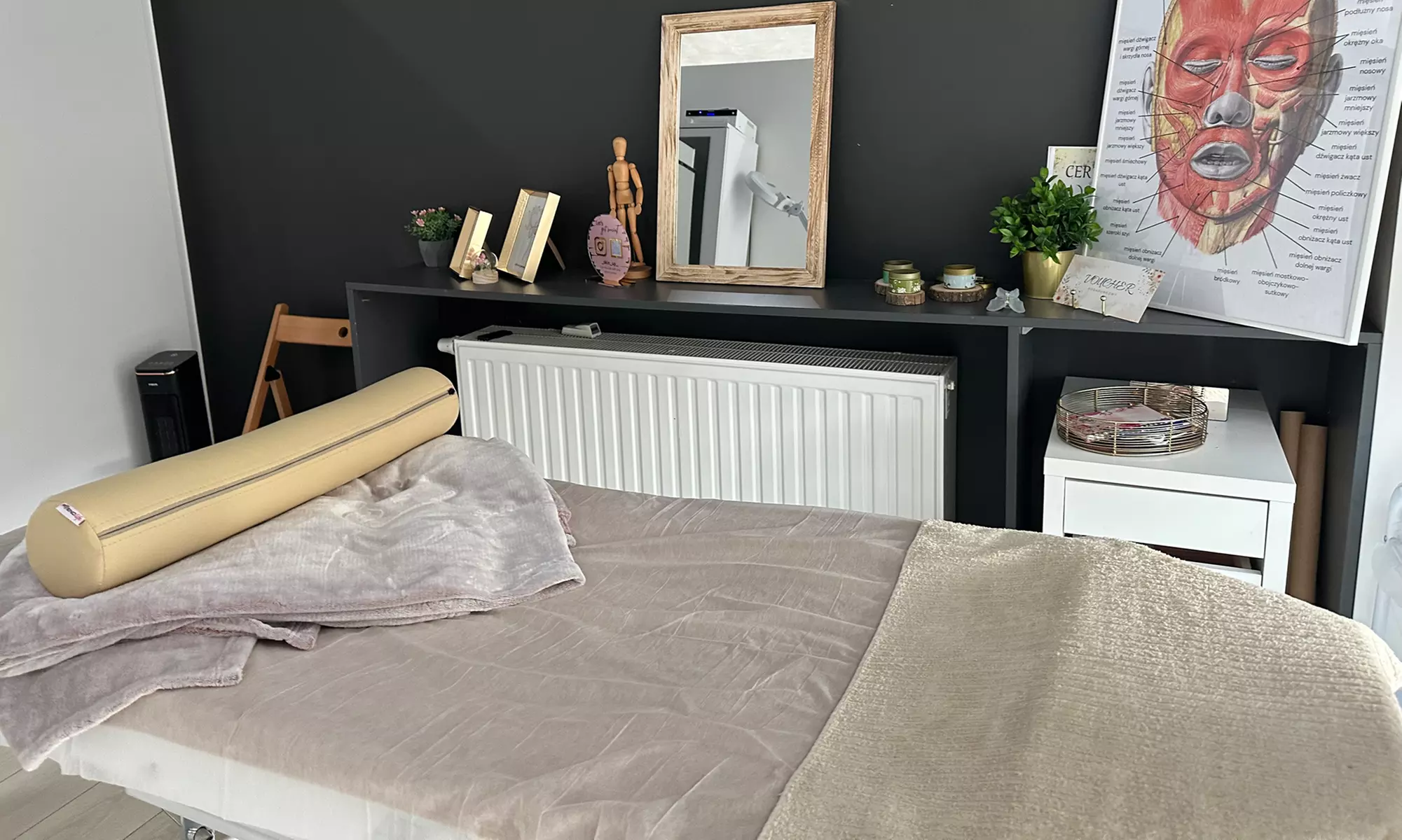 Lifting twarzy bez skalpela: 75-minutowy masaż Kobido lub Gua Sha – 1 lub 2 sesje w salonie Piu Piu - Image 3