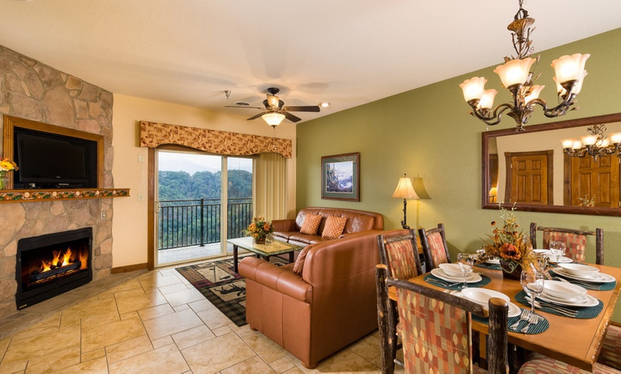 Image 9: Resort With Attractions Near Great Smoky Mountains National Park