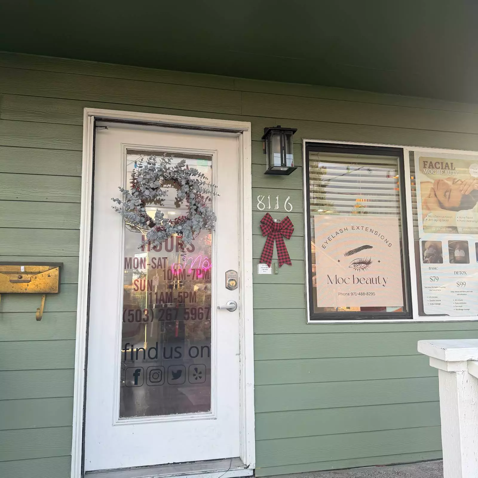 Couples 60-Min Detox Scalp Treatment, 30 Min Scalp Treatment & More