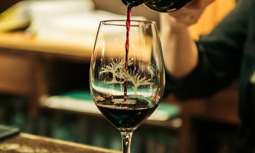 Image 11: Menú degustación de estilo fusión para 2 o 4 personas 