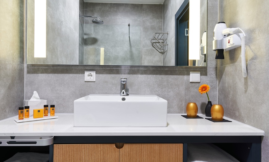 Image 10: Mainz: Standard- oder Superior-Doppelzimmer, opt. Frühstück