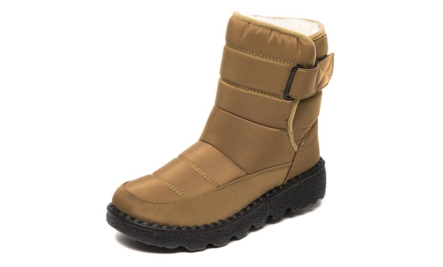 Image 9: Women's Waterproof Comfortable Boot