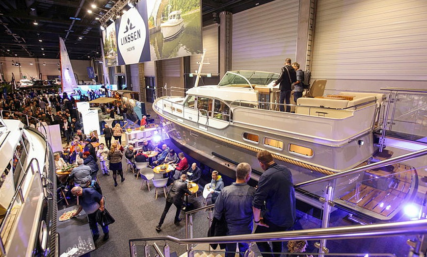 Image 2: GALA-NACHT DER BOOTE inkl. Tagesticket für die OutVenture Berlin