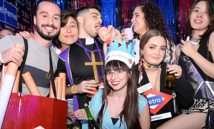 Image 1: Chin, chin: 2 horas de barra libre de cerveza para 1, 2 o 4 personas 