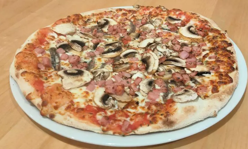 Image 9: Menú italiano para 2 o 4 con entrantes, platos principales y bebidas