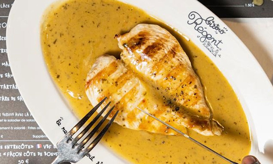 Image 2: Savourez la cuisine française chez Bistro Regent Victoire