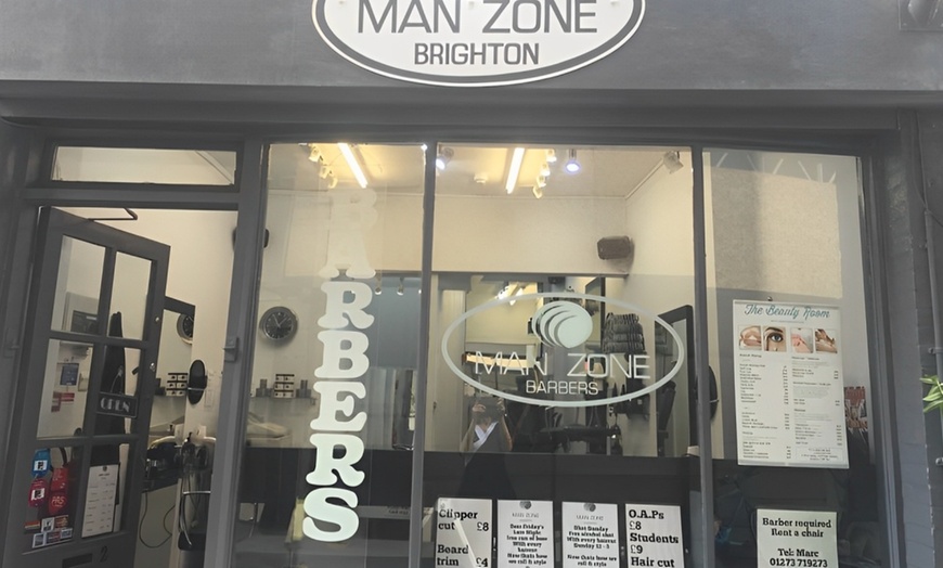 Image 6: 30-Min Back, Neck & shoulder massage or Deep Tissue or Sports Massage 