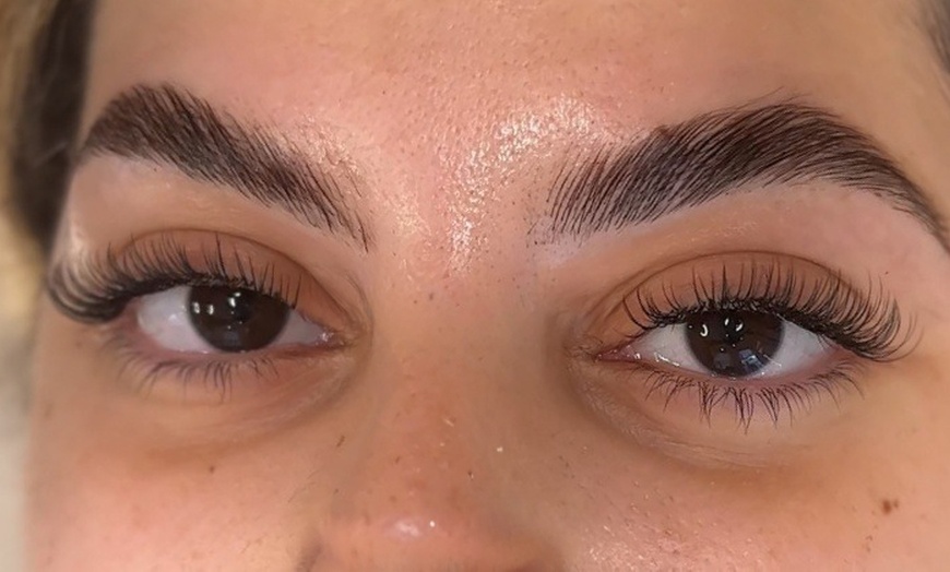 Image 10: Signature Lash Collections: Classic to Mega-Volume at Venus Room