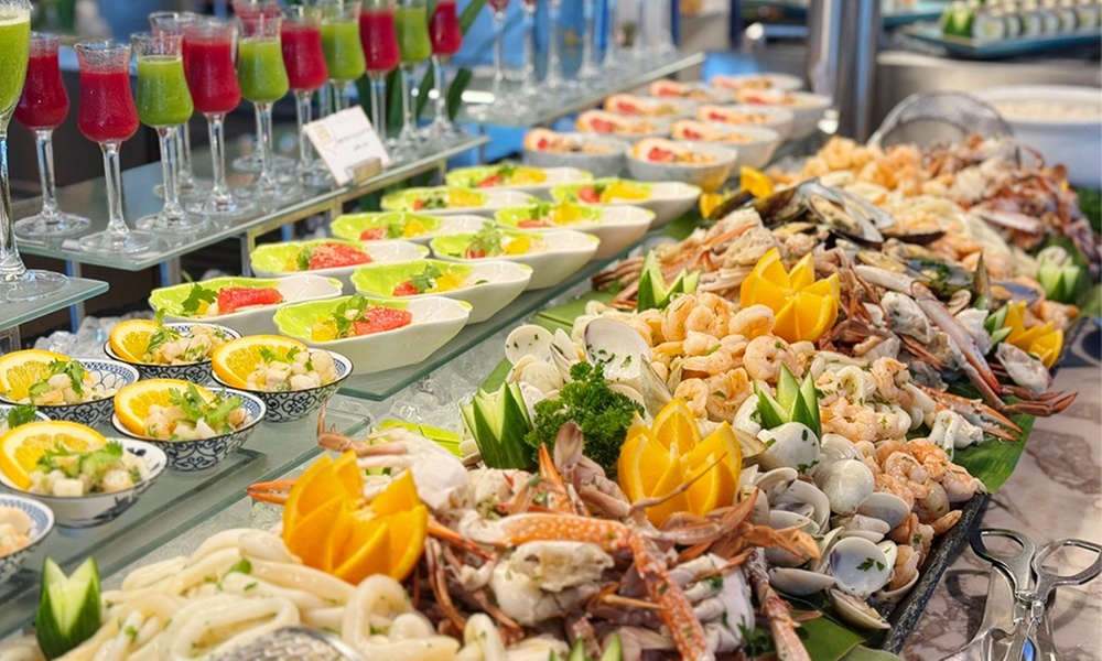 Experience Italian, Asian, Moroccan, Seafood Theme Night!